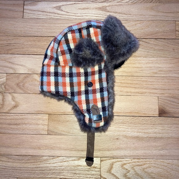 Winter Hat - Picture 2 of 9